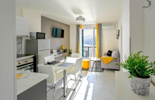 Apartment Noemi with a direct beach view - Foto 5