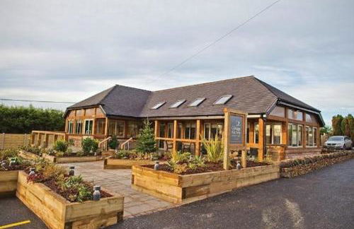 Farmhouse - Sleeps 6 - Near Alton Towers Peak Dist - Foto 39