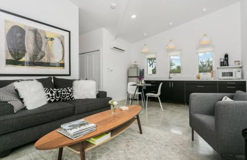 Art Ranch - Goldsworthy - Hill Country Getaway, Gas Grill, Art Classes Onsite - Foto 1