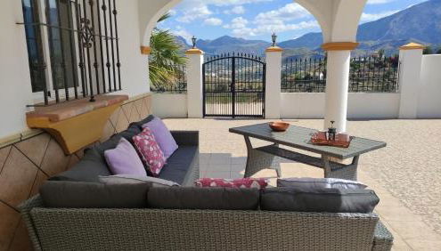 Villa Jazmín.Completa privacidad. Piscina privada. - Foto 2