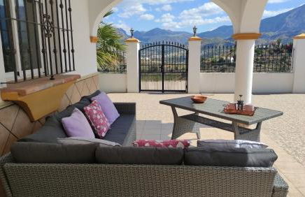 Villa Jazmín.Completa privacidad. Piscina privada. - Foto 2