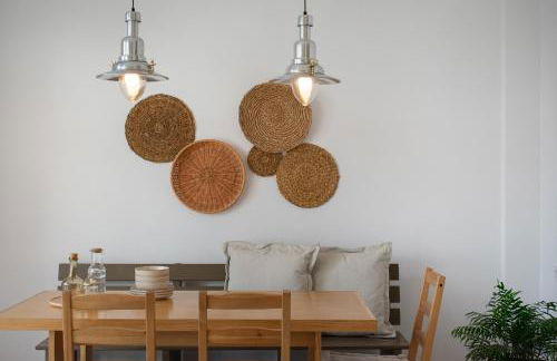 House of Hats II - Photo 7