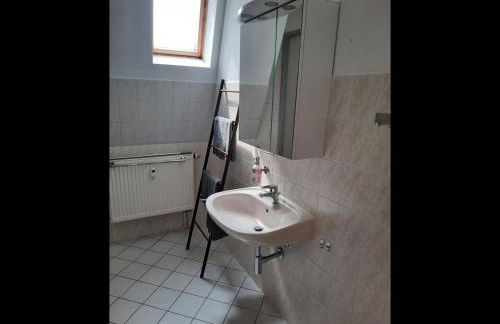 NEU! Geschmackvolle FeWo Lengenfeld - Foto 10