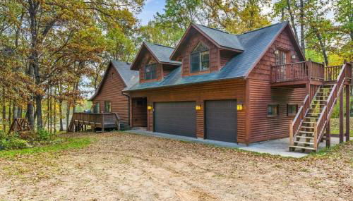 Winter Hideaway Lakeside Cabin Snowmobile - Foto 2