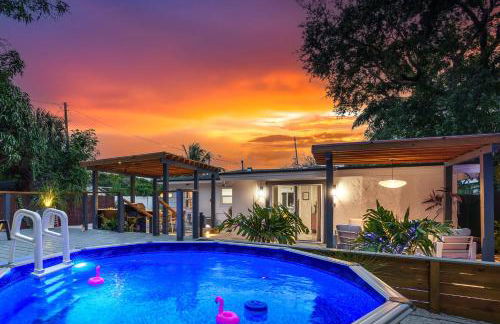 Swim, Dine, and Relax - Your private paradise awaits - Foto 1