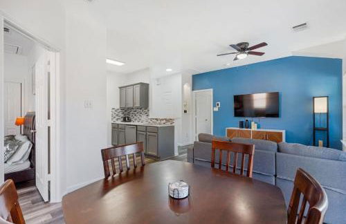 Quaint 2BD2B Condo* Fully Furnished*Amazing Patio* - Photo 11