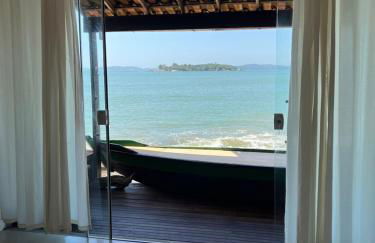 Búzios casa pé na areia em condomínio beira mar - Foto 53