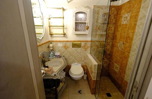 La casa di sotto by PortofinoVacanze - Foto 41