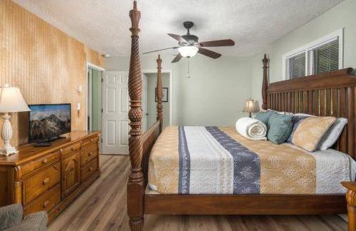 Walk to Sugar Mountain Resort | Cabin | Hot Tub - Foto 62
