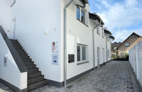 Modern Wohnen I Smart TV I Terrasse I 2x Parkplatz I 2 Schlafzimmer I 6 Schlafplätze - Foto 2