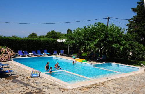 Palirria Hotel & Studios - Photo 20