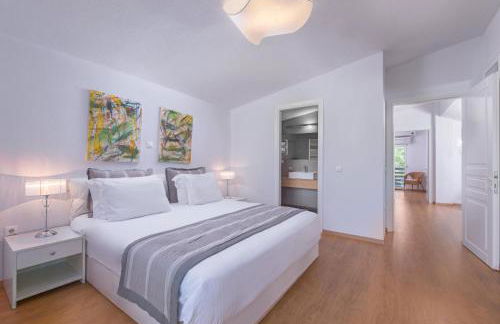 The White Villa at Sani - Foto 22