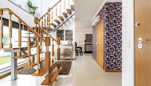 Serra e Mar Refuge in Sesimbra - Family Friendly home near the Arrábida Beachs - Foto 2, Lobby or reception