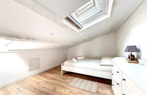 Duplex sous les toits - Foto 20