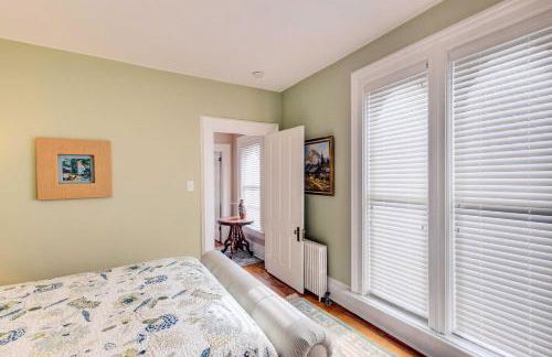 Historic Brookfield Farm Home about 14 Mi to Milwaukee - Foto 23