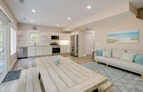 Holland Home with Fire Pit Walk to Lake Michigan! - Photo 5