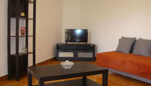 2Bed 15km Lisbon - Wifi, Ac, Parking - Foto 2