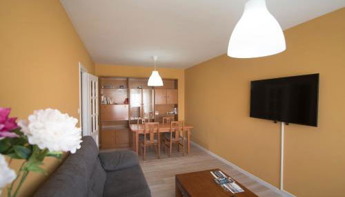 AMPLIO APARTAMENTO EN BURELA - Foto 2