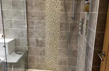 Comfortable 1-Bedroom Stay in Holt with Reliable Wi-Fi - Foto 9