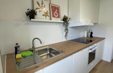 ZORO - 4 Zimmer- Küche - Balkon - Foto 15