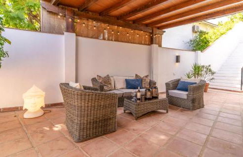 Gorgeous Home In Mijas With Wifi - Photo 8