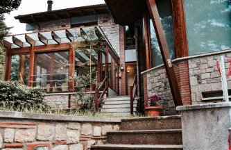 Pavliani Cliffside Retreat - Foto 9