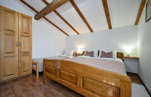 Nice Home In Vrbovec With Kitchen - Foto 24