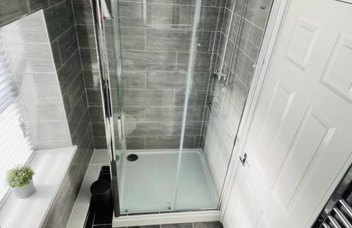 Charming Brecon Beacons Cottage with Parking - Foto 13