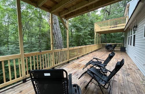 Forest Views and Grill! Lynchburg Treehouse Retreat - Foto 1