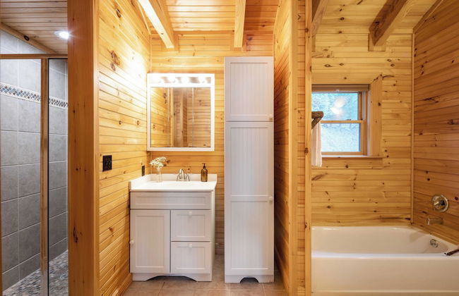 Leyland by Avantstay Cabin Mansion w/ Views - Foto 41