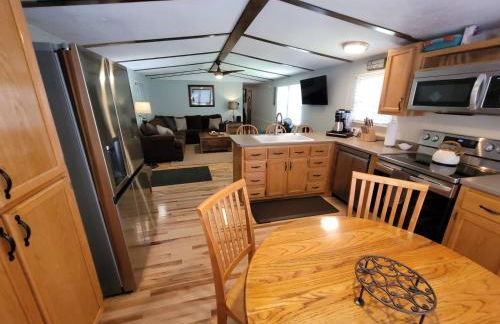 ShortLong Stays Welcome! Hot tub, Dog Friendly! - Foto 15