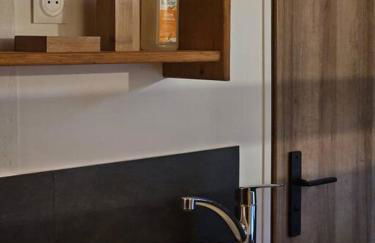 In city center and next to the train station - Foto 18