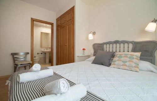 La Seda Stay - Photo 16