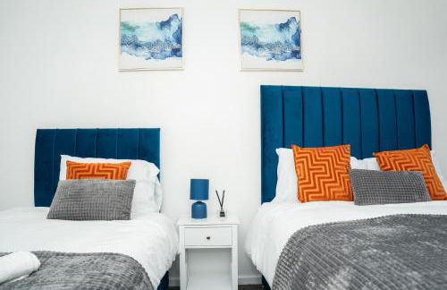 Stylish 3 bed house with free parking - Foto 36