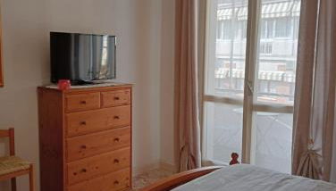 Accommodation in the town center, on a private courtyard - Foto 4