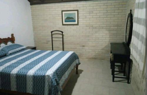 Linda casa c/ piscina e conforto próximo do Mar - Foto 13