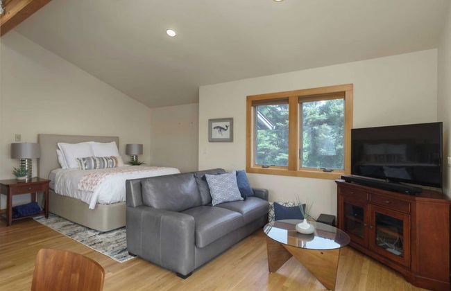 The Castle Rock Estate by Avantstay Steps From Arch Cape Beach w/ Hot Tub & Sauna - Foto 33