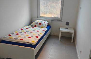 Siegen - Geisweid Work and stay Neu Modernisiert 3 Schlafzimmer Badezimmer Wohnzimmer Balkon - Foto 63