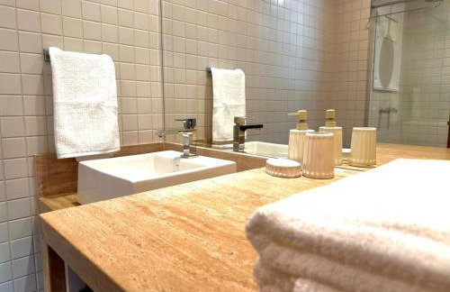 Casa Ipê - Beira lago- Lake View - Foto 12