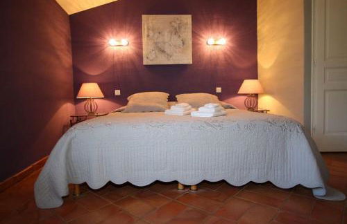 Bastide Magnolia - Gite et chambres d 'hôtes Les dépendances, Roussillon - Foto 6