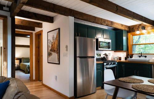 Berkshire Vacation Rentals: Stonebridge Cabin: Modern Amenities Enjoy Nature - Foto 16