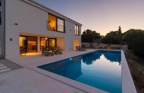 Amazing Home In Supetar Brac - Foto 9