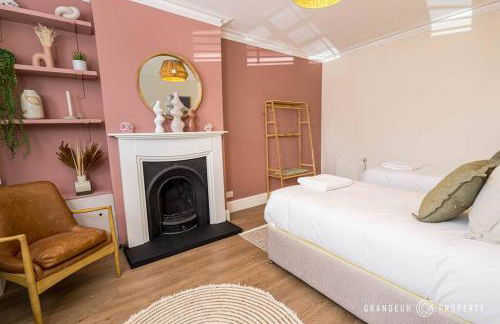 Pottery Place by Grandeur Property - Photo 41