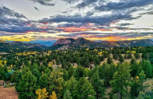 Monarch Landing, A Cozy Cabin w/360 Mountain Views - Foto 30