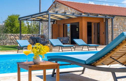 Promina luxury villa with 72sqm Heated Pool, Jacuzzi, Infrared Sauna, Tennis court, Media room - Foto 44