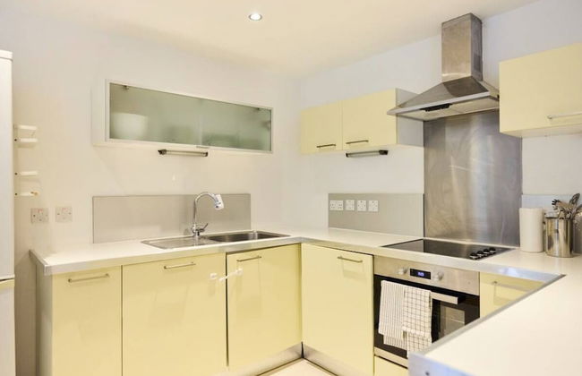 The Gwendolen Retreat - Inviting 2bdr Apartment With Balcony - Foto 11