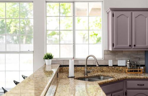 Hidden Gems with Pool and Game room - Foto 8