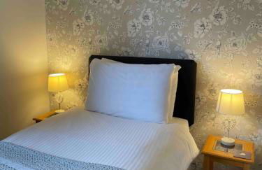 Leigh Holt, with games room nr Shepton Mallet, Somerset - Foto 9