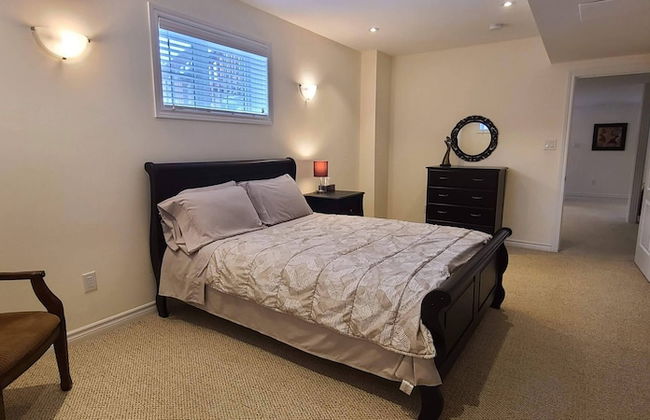 Spacious 2 BR, 3 Beds, Sleeps 6, Kitchen, Laundry - Foto 3