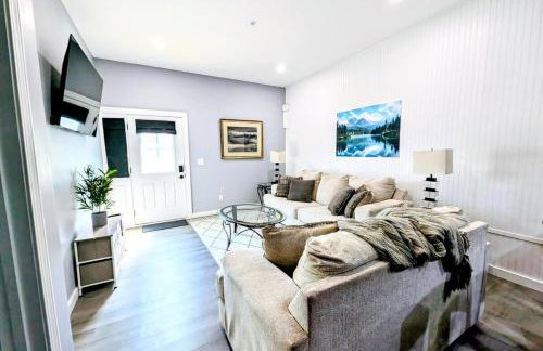 New 2 BR Unit in Prime Location (103) - Photo 14